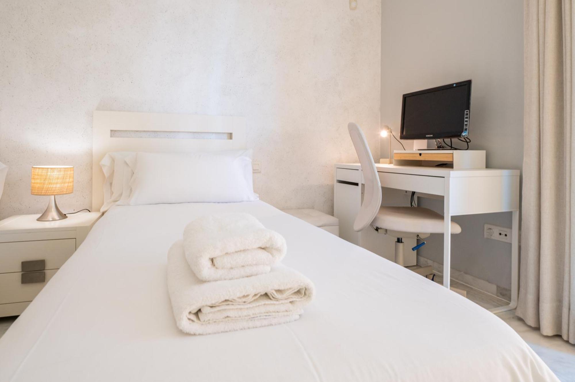 Acogedor Atico Con Vistas Al Mar En Bahia De Apartemen *